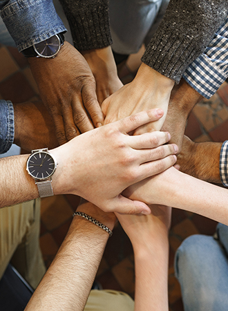 BOUTIQUE VS. TRADITIONAL DIGITAL MARKETING AGENCIES: WHICH IS RIGHT FOR YOUR BUSINESS? - Blog Thumbnail 2